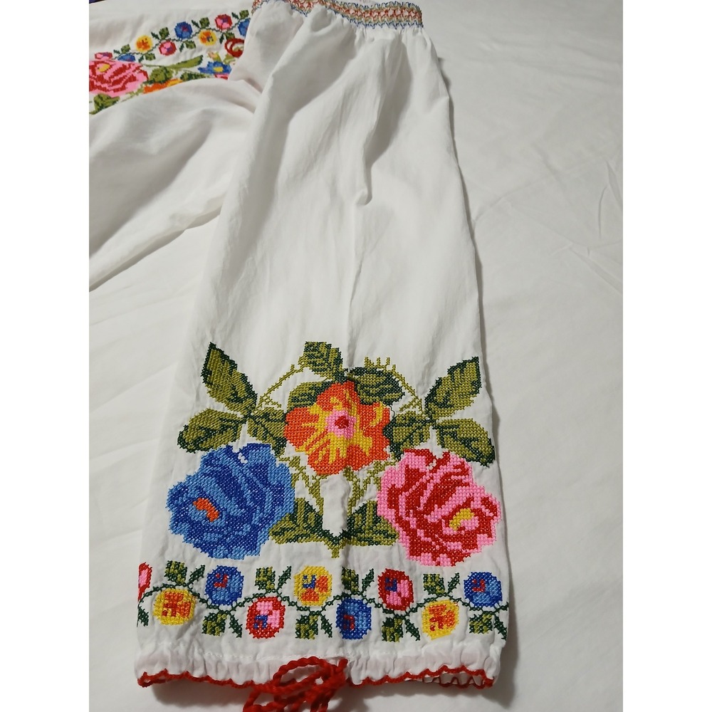Royal Moda Womens White Floral Cross Stitch Embroidered Cotton Peasant Blouse L - Picture 7 of 8